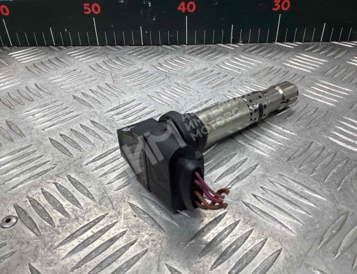 Катушка зажигания Volkswagen Golf IV (1J) 1997-2004  Volkswagen Golf Golf IV (1J) 1997-2004
