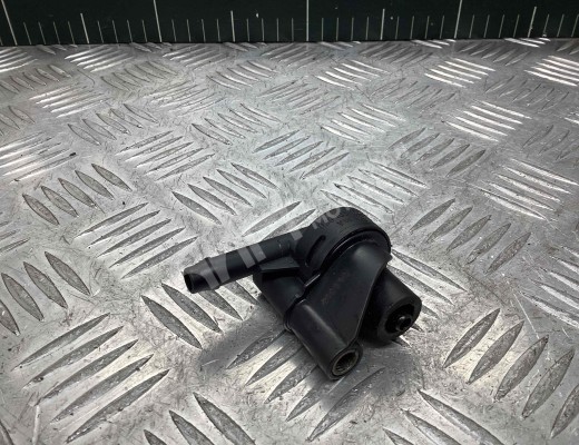 Клапан вентиляции картерных газов Skoda Fabia I (6Y) 2004-2007 рестайлинг  Skoda Fabia Fabia I (6Y) 2004-2007 рестайлинг