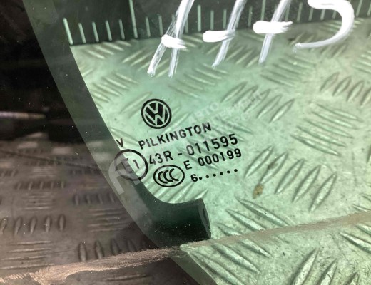 Форточка задняя правая Volkswagen Golf Sportsvan I 2014-2020  Volkswagen Golf Sportsvan Golf Sportsvan I 2014-2020