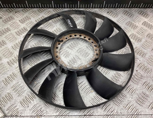 Крыльчатка вискомуфты Volkswagen Passat B5+ (3B) 2000-2005 рестайлинг  Volkswagen Passat Passat B5+ (3B) 2000-2005 рестайлинг