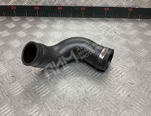 Патрубок интеркулера Renault Megane II 2002-2006  Renault Megane Megane II 2002-2006