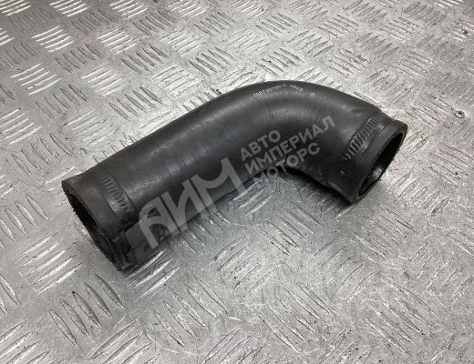 Патрубок интеркулера Renault Megane II 2002-2006  Renault Megane Megane II 2002-2006