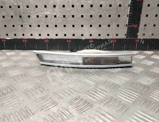 Поворотник правый Volkswagen Passat B6 (3C) 2005-2010  Volkswagen Passat Passat B6 (3C) 2005-2010