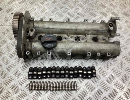 Постель распредвала (бугель) Volkswagen Golf IV (1J) 1997-2004  Volkswagen Golf Golf IV (1J) 1997-2004