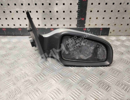 Зеркало наружное правое Opel Astra H 2004-2007  Opel Astra Astra H 2004-2007