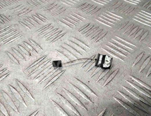 Трос двери передней Volkswagen Passat B5+ (3B) 2000-2005 рестайлинг  Volkswagen Passat Passat B5+ (3B) 2000-2005 рестайлинг