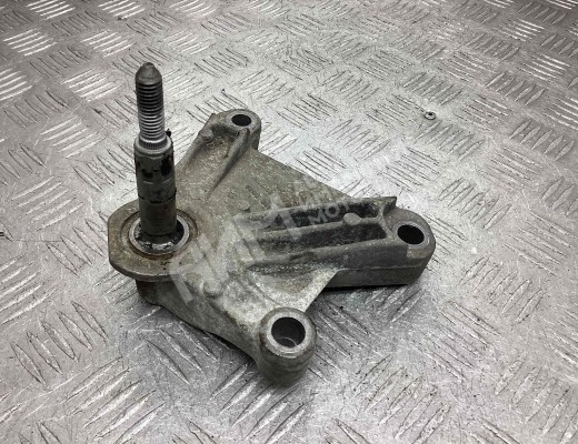 Кронштейн КПП Renault Modus 2004-2012  Renault Modus Modus 2004-2012