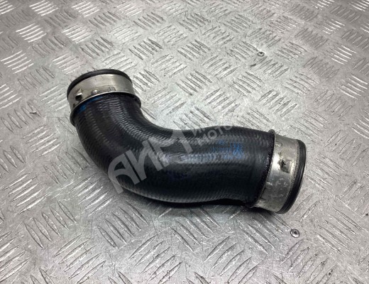 Патрубок интеркулера Volkswagen Touran I (1T) 2003-2006  Volkswagen Touran Touran I (1T) 2003-2006