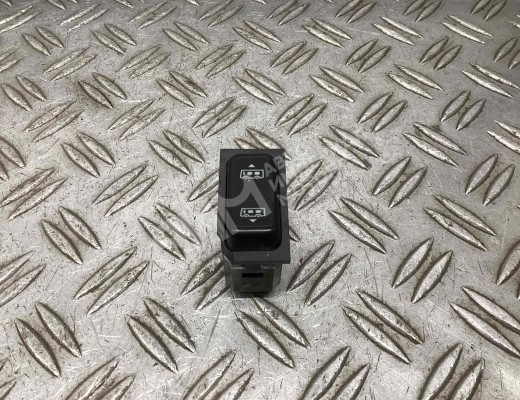 Кнопка (выключатель) Mercedes Citaro (O530) 1997-2007  Mercedes Citaro Citaro (O530) 1997-2007