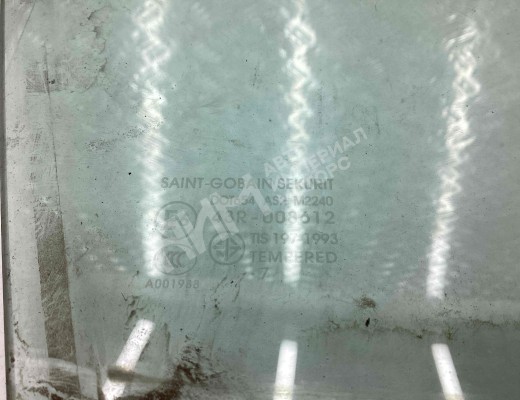 Стекло двери передней правой Mazda 3 I (BK) 2003-2009  Mazda 3 3 I (BK) 2003-2009