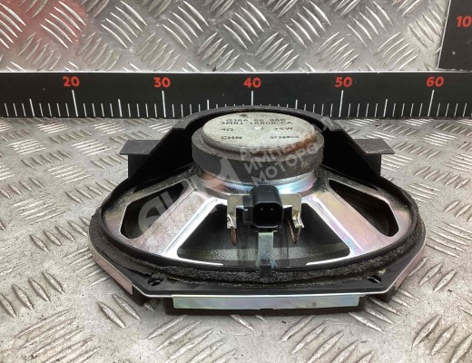Динамик двери передней правой Mazda 3 I (BK) 2003-2009  Mazda 3 3 I (BK) 2003-2009