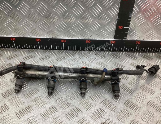 Форсунка Volvo V40 I (VW) 1995-2000  Volvo V40 V40 I (VW) 1995-2000