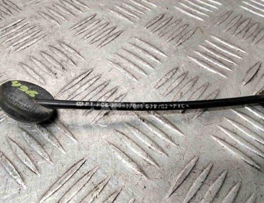 Трос двери передней Volkswagen Passat B5+ (3B) 2000-2005 рестайлинг  Volkswagen Passat Passat B5+ (3B) 2000-2005 рестайлинг