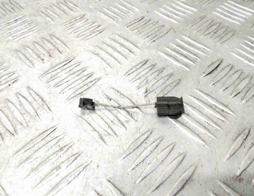 Трос двери передней Volkswagen Passat B5+ (3B) 2000-2005 рестайлинг  Volkswagen Passat Passat B5+ (3B) 2000-2005 рестайлинг