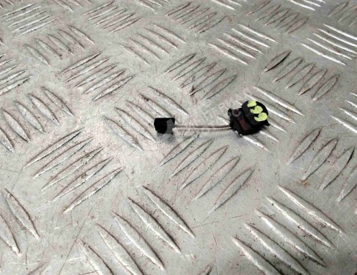 Трос двери передней Volkswagen Polo IV (9N) 2005-2009 рестайлинг  Volkswagen Polo Polo IV (9N) 2005-2009 рестайлинг