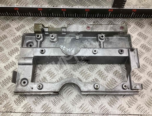 Клапанная крышка Volvo S40 I (VS) 1995-2000  Volvo S40 S40 I (VS) 1995-2000