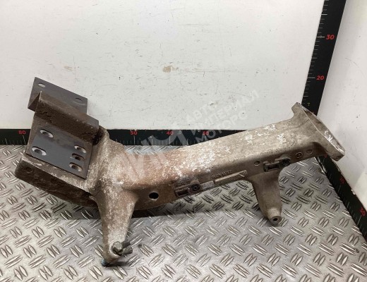 Кронштейн крепления бампера переднего Renault Midlum I 2000-2006  Renault Midlum Midlum I 2000-2006