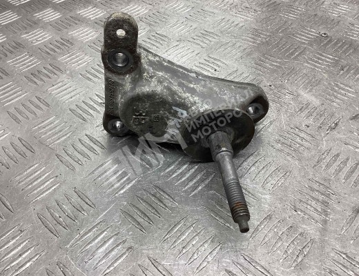 Кронштейн КПП Citroen C4 G. Picasso I (UA) 2006-2013  Citroen C4 Grand Picasso C4 G. Picasso I (UA) 2006-2013