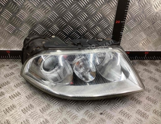 Фара правая Volkswagen Passat B5+ (3B) 2000-2005 рестайлинг  Volkswagen Passat Passat B5+ (3B) 2000-2005 рестайлинг