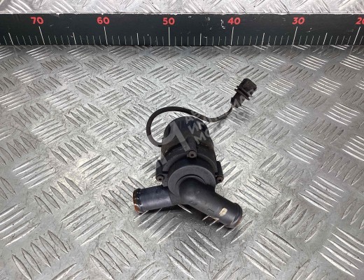 Насос антифриза дополнительный Chrysler Voyager IV (RG) 2001-2008  Chrysler Voyager Voyager IV (RG) 2001-2008