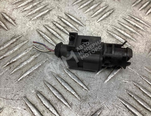 Датчик температуры Volkswagen Touran I (1T) 2003-2006  Volkswagen Touran Touran I (1T) 2003-2006