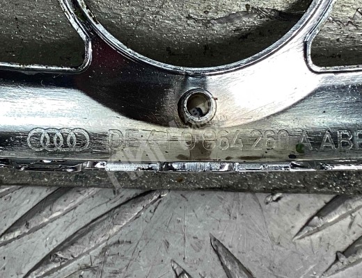 Накладка декоративная центральной консоли Audi A6 C6 (4F) 2004-2008  Audi A6 A6 C6 (4F) 2004-2008