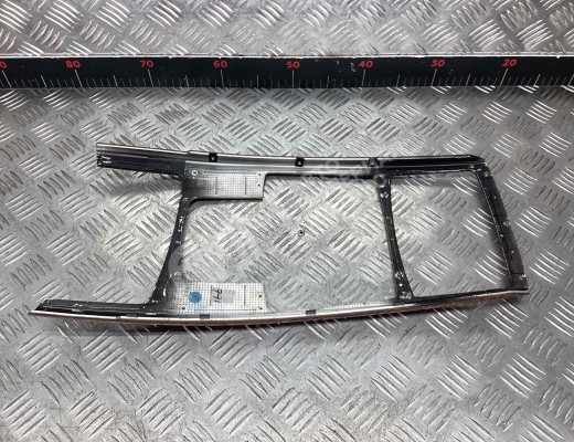 Накладка декоративная центральной консоли Audi A6 C6 (4F) 2004-2008  Audi A6 A6 C6 (4F) 2004-2008