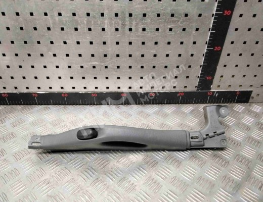 Ручка внутренняя задняя правая Chrysler Voyager IV (RG) 2001-2008  Chrysler Voyager Voyager IV (RG) 2001-2008