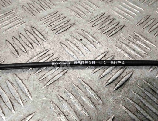 Трос двери задней Chrysler Voyager IV (RG) 2001-2008  Chrysler Voyager Voyager IV (RG) 2001-2008