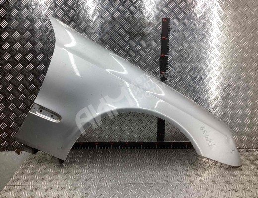Крыло переднее правое Mercedes E (W211) 2002-2006  Mercedes E E (W211) 2002-2006