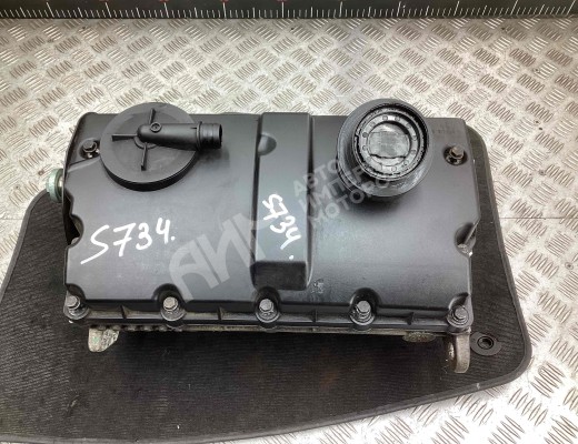 Головка блока цилиндров Volkswagen Golf IV (1J) 1997-2004  Volkswagen Golf Golf IV (1J) 1997-2004