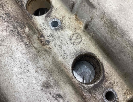 Постель распредвала (бугель) Volkswagen Golf IV (1J) 1997-2004  Volkswagen Golf Golf IV (1J) 1997-2004