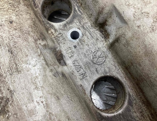 Постель распредвала (бугель) Volkswagen Golf IV (1J) 1997-2004  Volkswagen Golf Golf IV (1J) 1997-2004