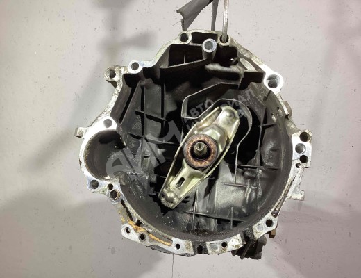 КПП механическая (МКПП) 5-ступенчатая Audi A4 B5 (8D) 1999-2001 рестайлинг  Audi A4 A4 B5 (8D) 1999-2001 рестайлинг