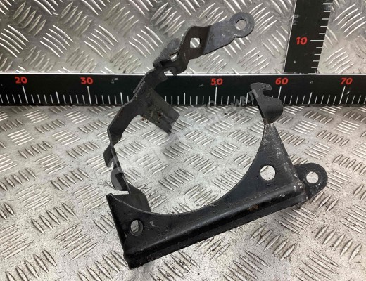 Кронштейн гидроусилителя Skoda Fabia I (6Y) 1999-2004  Skoda Fabia Fabia I (6Y) 1999-2004