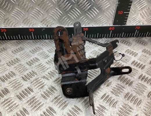 Кронштейн гидроусилителя Opel Zafira A 2003-2005 рестайлинг  Opel Zafira Zafira A 2003-2005 рестайлинг