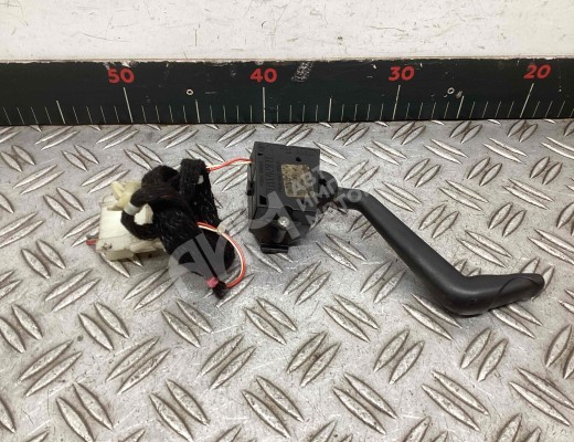 Переключатель подрулевой (стрекоза) DAF (LF45) I 2001-2006  DAF LF (LF45) I 2001-2006