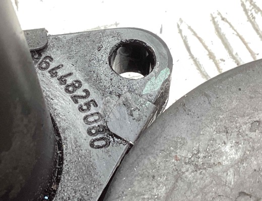 Фланец турбины Peugeot 407 2004-2010  Peugeot 407 407 2004-2010