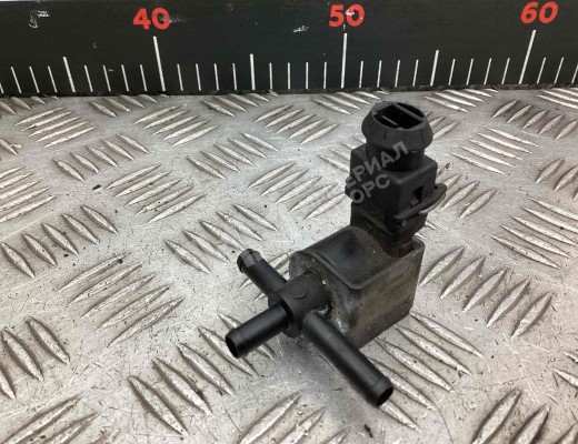 Клапан электромагнитный Volkswagen Passat B5 (3B) 1996-2000  Volkswagen Passat Passat B5 (3B) 1996-2000