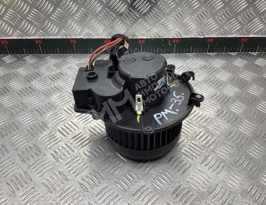 Моторчик печки Mercedes C (W203) 2000-2004  Mercedes C C (W203) 2000-2004