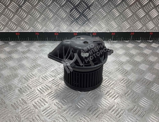 Моторчик печки Renault Megane I 1995-2002  Renault Megane Megane I 1995-2002