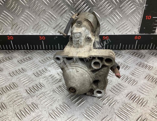Стартер Renault Scenic II (JM) 2006-2009 рестайлинг  Renault Scenic Scenic II (JM) 2006-2009 рестайлинг