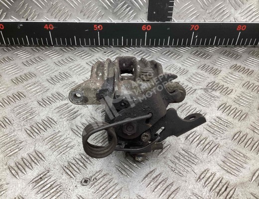 Суппорт задний левый Volkswagen Passat B5+ (3B) 2000-2005 рестайлинг  Volkswagen Passat Passat B5+ (3B) 2000-2005 рестайлинг