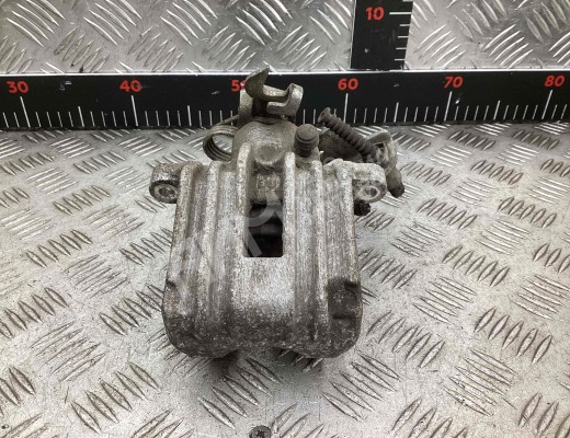 Суппорт задний правый Audi A4 B5 (8D) 1999-2001 рестайлинг  Audi A4 A4 B5 (8D) 1999-2001 рестайлинг