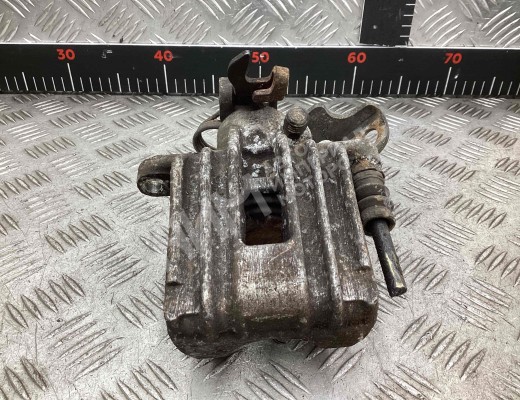 Суппорт задний правый Volkswagen Passat B5 (3B) 1996-2000  Volkswagen Passat Passat B5 (3B) 1996-2000