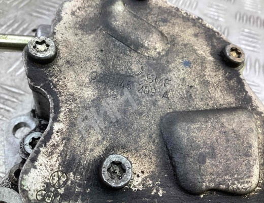 Насос вакуумный Volkswagen Golf IV (1J) 1997-2004  Volkswagen Golf Golf IV (1J) 1997-2004