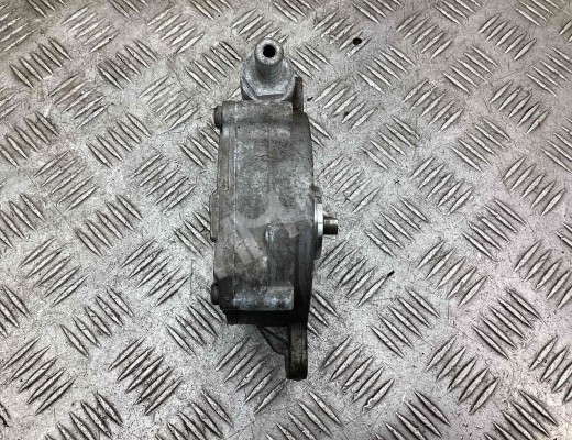 Насос вакуумный Volkswagen Passat B6 (3C) 2005-2010  Volkswagen Passat Passat B6 (3C) 2005-2010