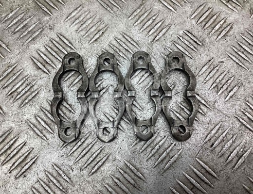 Скоба (кронштейн) крепления форсунки Volkswagen Passat B6 (3C) 2005-2010  Volkswagen Passat Passat B6 (3C) 2005-2010