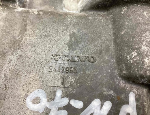Корпус термостата Volvo S40 I (VS) 1995-2000  Volvo S40 S40 I (VS) 1995-2000