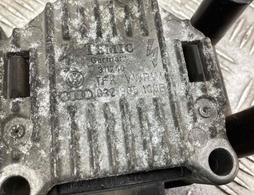 Катушка зажигания Volkswagen Golf IV (1J) 1997-2004  Volkswagen Golf Golf IV (1J) 1997-2004